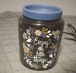 Floral Navy and Blue Ceramic Full Size Wax Warmer